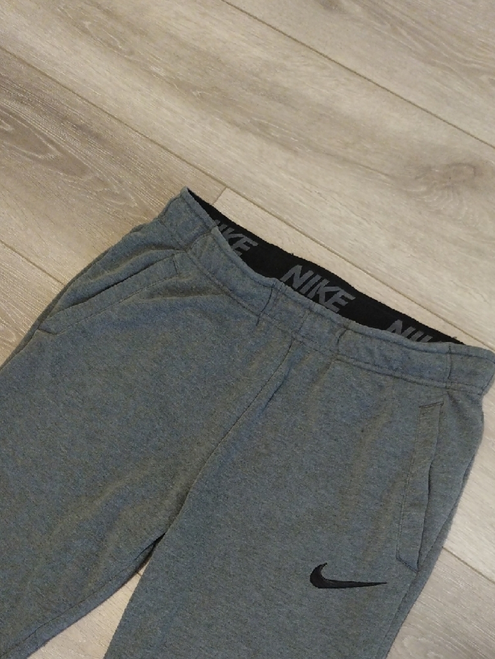 Nike Gray Jogger Sweatpants - Picture 10 of 11